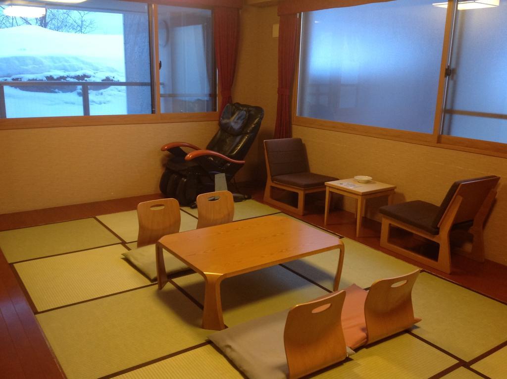 Hanakagura Higashikagura Habitación foto
