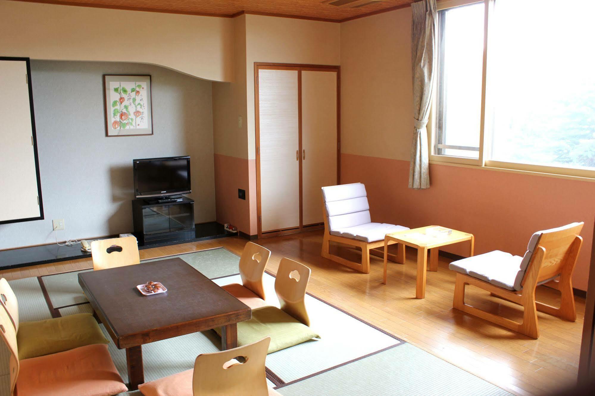 Hanakagura Higashikagura Exterior foto